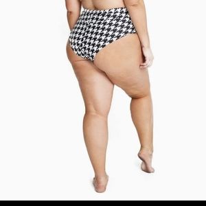 Euc Alpine Butterfly sz XL Summer Bottoms